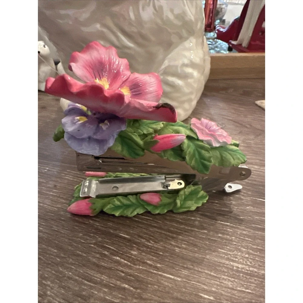 Butterflys And Flowers STAPLER 5